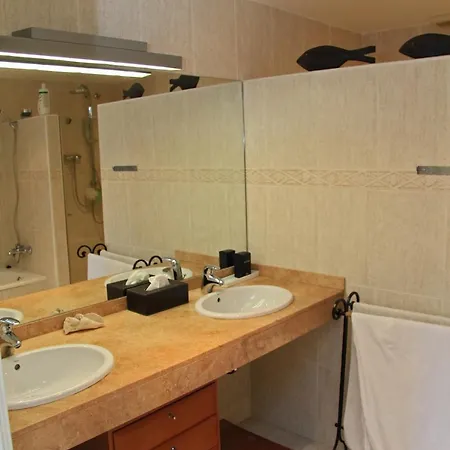 Premium Habitat La Murtra 木屋