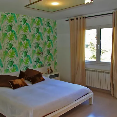 木屋 Premium Habitat La Murtra 滨海比拉萨尔